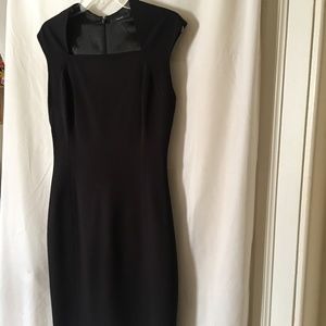 HOST PICK! TAHARI Little Black Dress – US Size 6